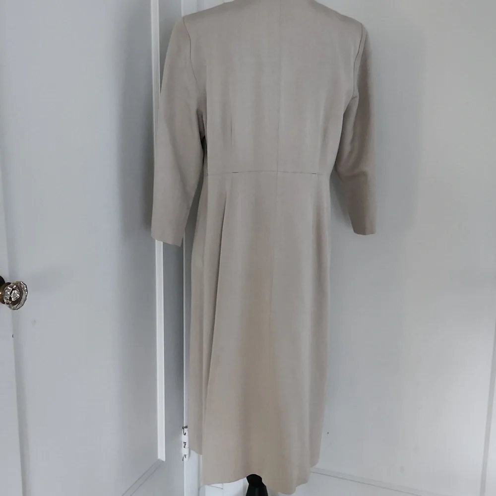 Eileen Fisher 100% silk light weight long coat PERFECT FOR FALL OR SPRING - Picture 11 of 12